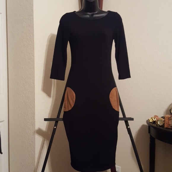 A+ Ellen Dresses & Skirts - FREE w/PURCHASE  A+ Ellen Women’s Dress